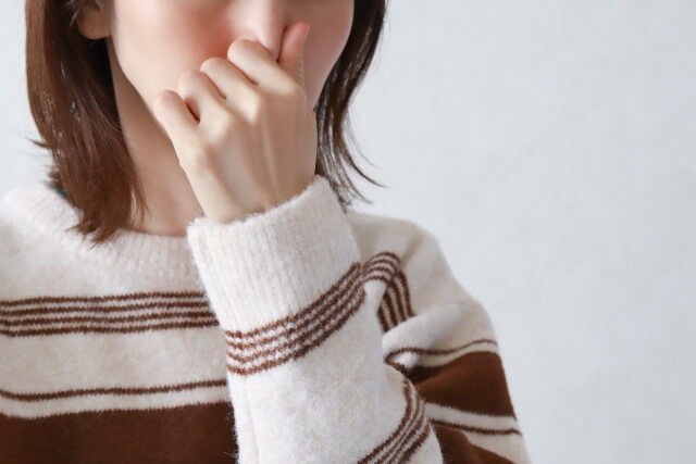 ストレスを抑えるための鶏舎環境衛生と臭気対策